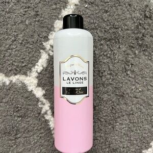 Lavons Le Linge Pink and White Fragrance Detergent